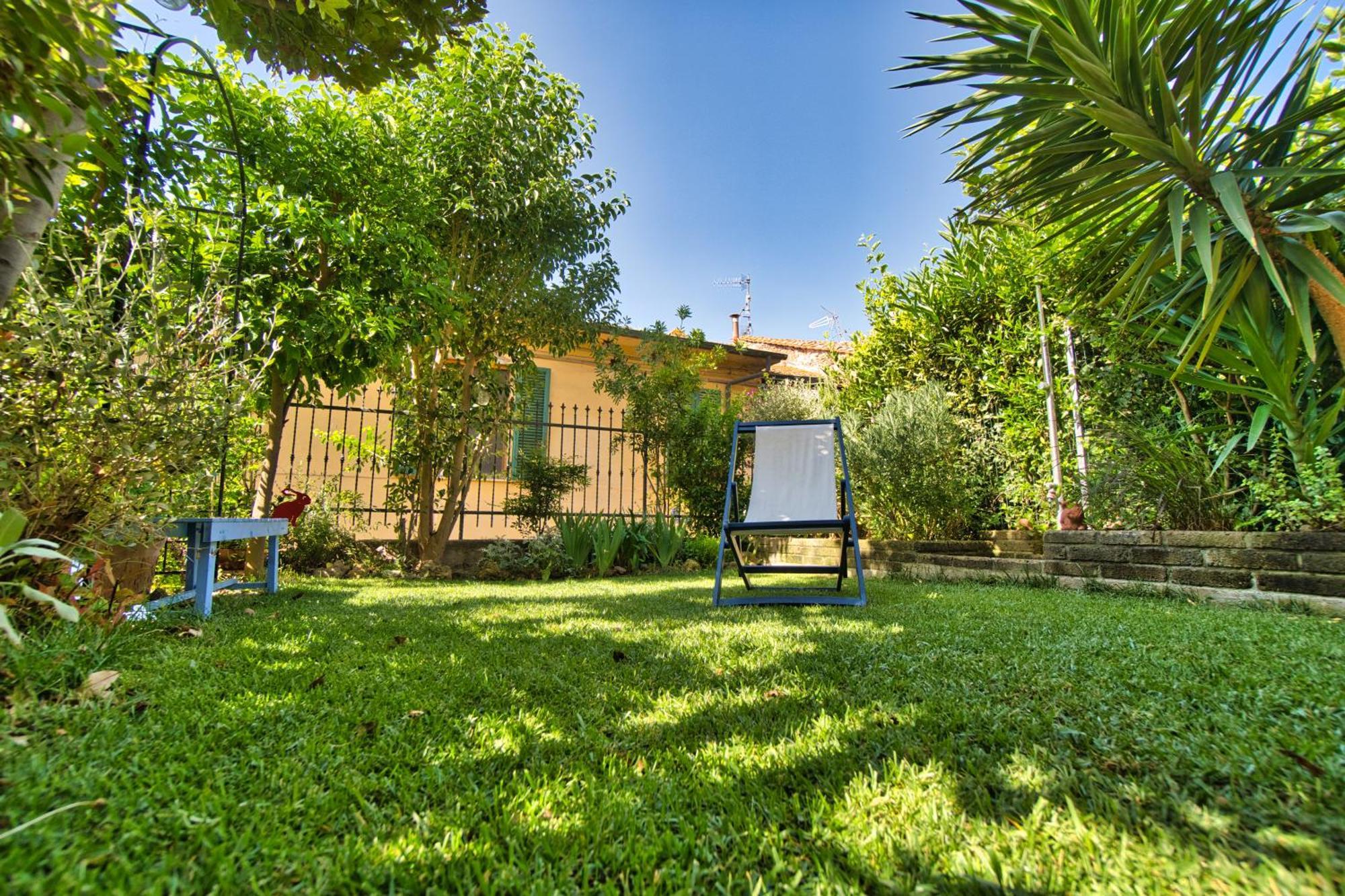 La Casa Nel Castello E Il Giardino Segreto Villa Suvereto Exterior photo