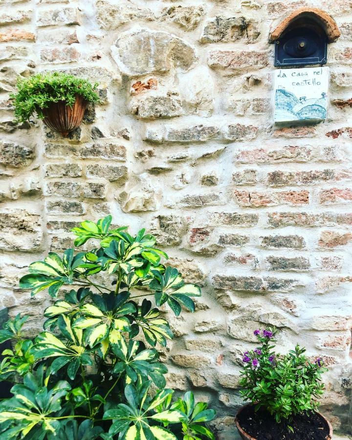 La Casa Nel Castello E Il Giardino Segreto Villa Suvereto Exterior photo